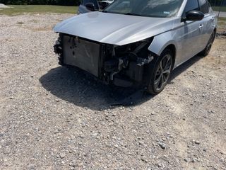 2024 Nissan Altima SR FWD - Primary Damage Right Image